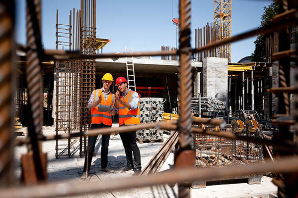 Construcción y Comercialización